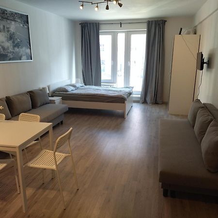 Brand New Studio Apartment #24 In Elite Residence With Free Secure Parking In The Center Прага Екстер'єр фото