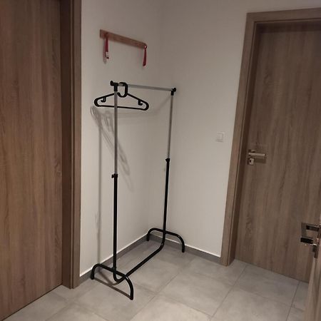 Brand New Studio Apartment #24 In Elite Residence With Free Secure Parking In The Center Прага Екстер'єр фото